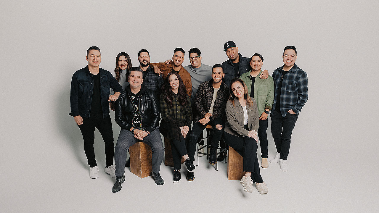 Gateway Worship Español, reconocido por su impacto en la música cristiana y ganador de los Dove Awards, ha dado un paso innovador con el lanzamiento de "Chapel Sessions en Español".