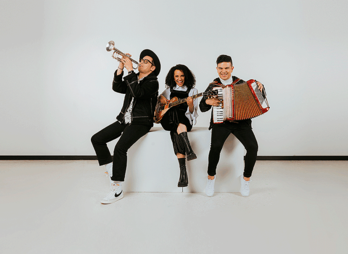 Su Presencia Worship reinterpreta 25 de sus canciones más emblemáticas