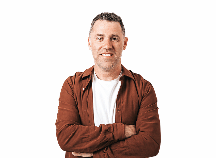 Toni Romero estrena la versión en español de That’s Who I Praise