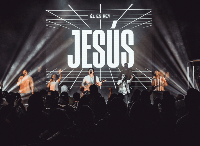 Omar Campos presenta Eterno Rey