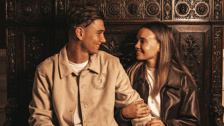 Matthew Hotton lanza El mejor regalo