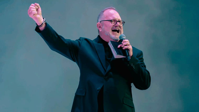 Marcos Witt suma un nuevo Latin Grammy por su álbum Legado