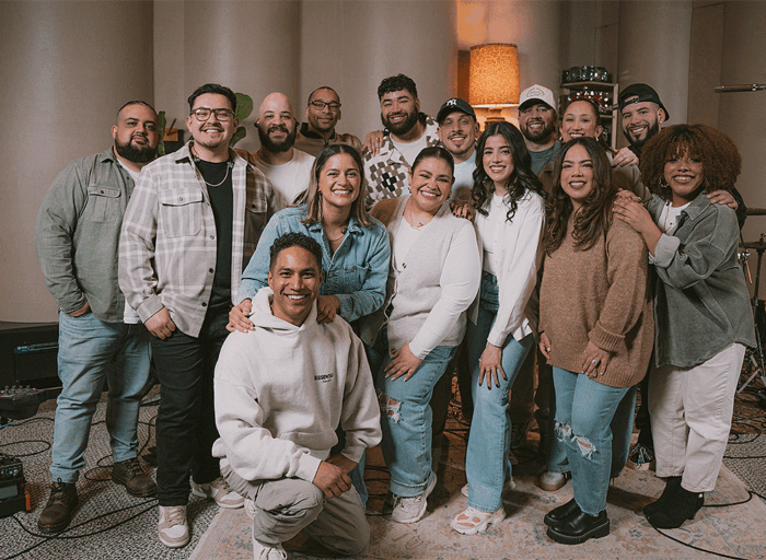 Free Worship lanza Canciones Navideñas, un medley que revive coros navideños