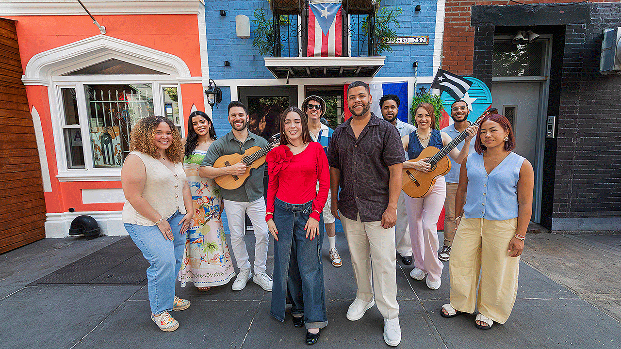 Artistas puertorriqueños presentan versión de Qué Bueno Llegó La Navidad
