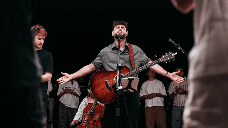 Factor de Cambio lanza el sencillo Aparto todo junto a Enoc Parra