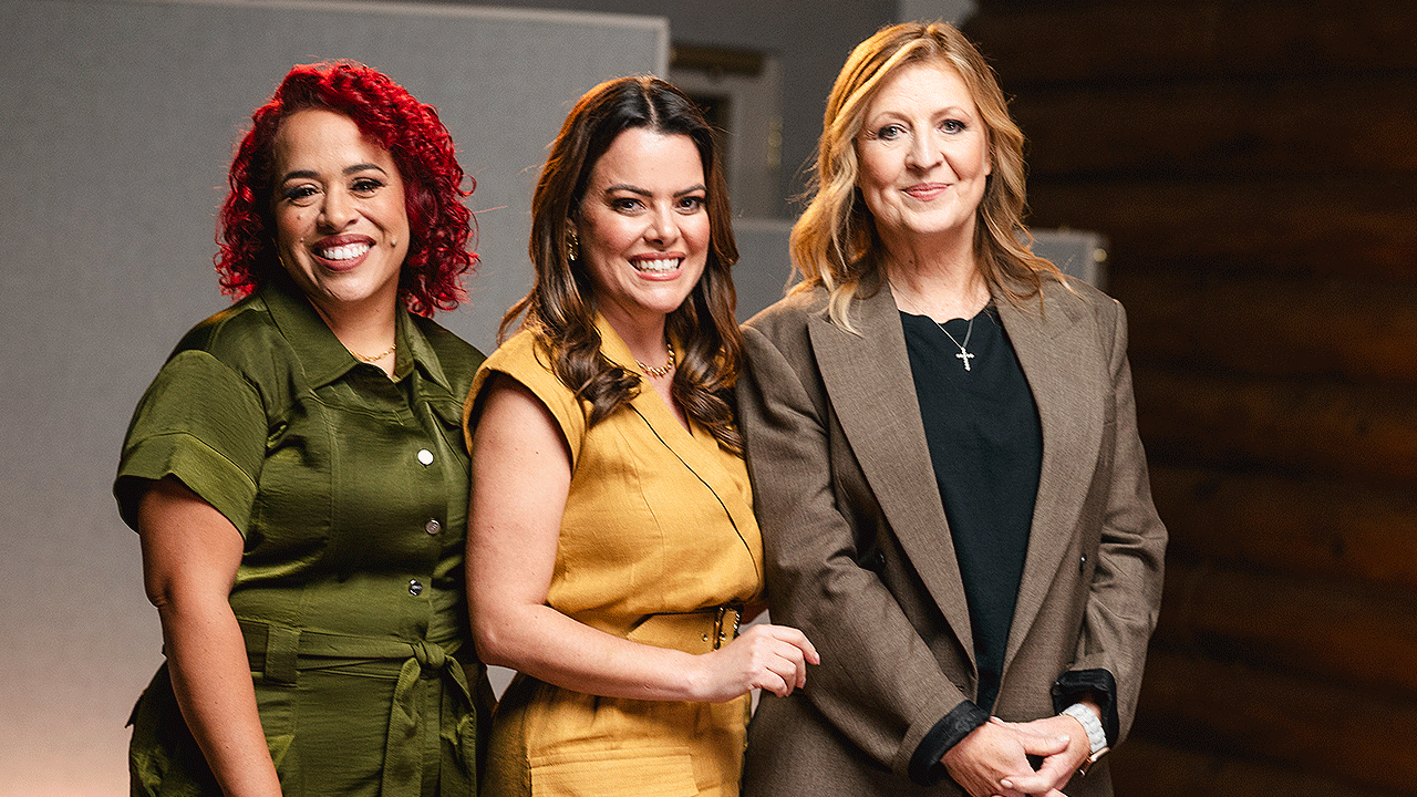 Shout To The Lord (All The Earth), nueva versión con Darlene Zschech, Ana Paula Valadão e Ingrid Rosario