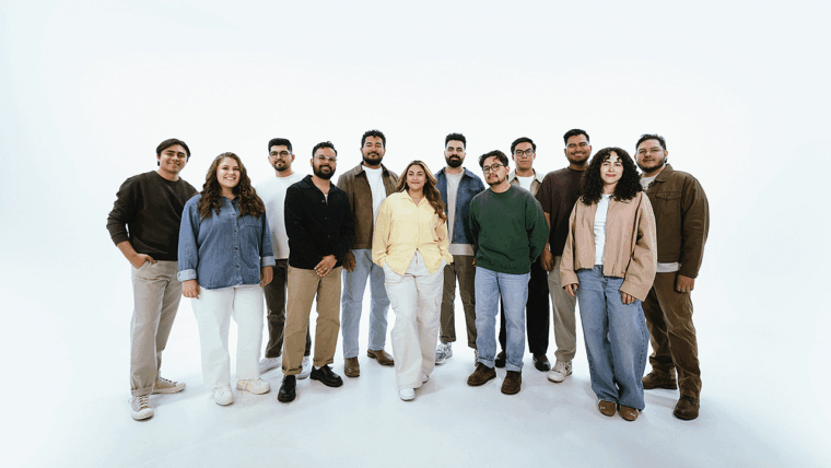 Vino Nuevo Música presenta La Obra De Tus Manos