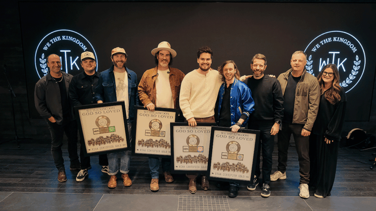 We The Kingdom recibe certificación Oro de la RIAA por God So Loved