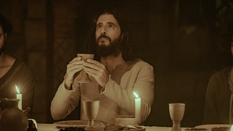 Jonathan Roumie interpreta a Jesús en la serie The Chosen