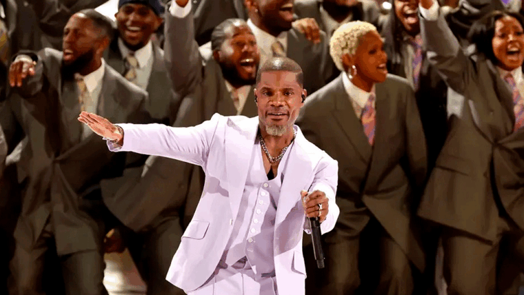 Kirk Franklin recibe ingreso al Salón de la Fama de SoundExchange