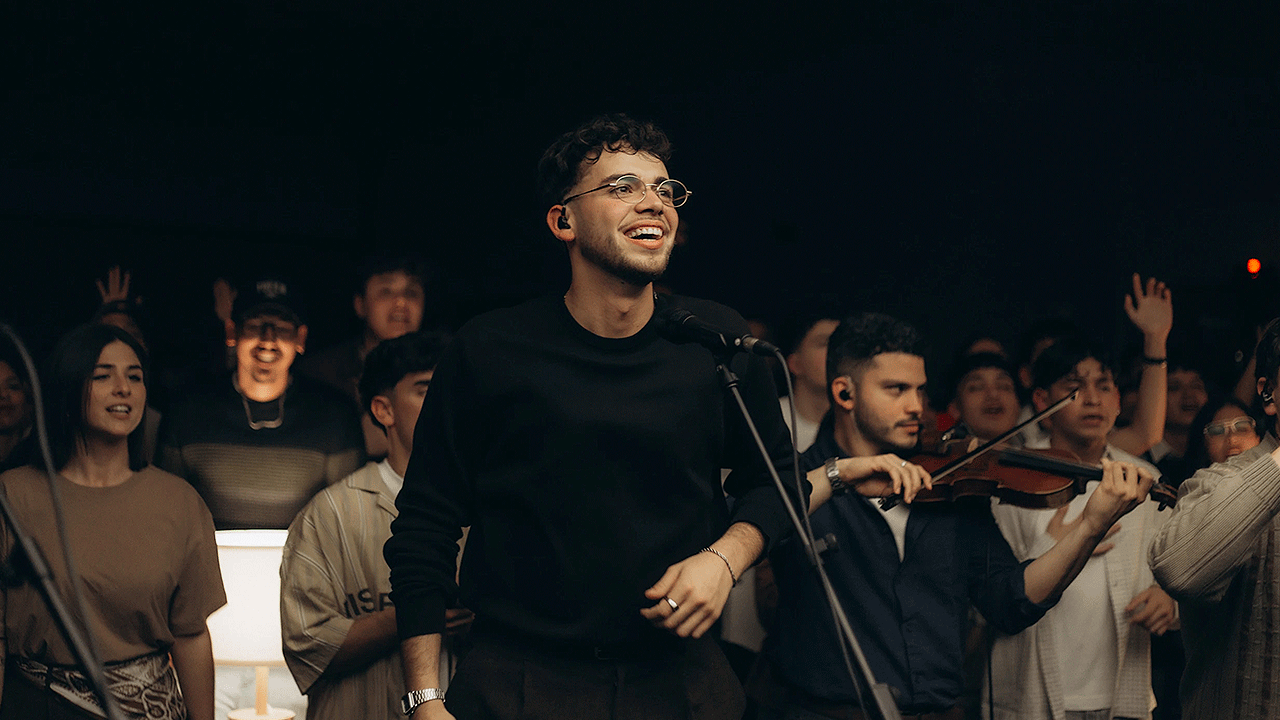 Salvaste mi vida, una canción de adoración que transforma la incertidumbre en gratitud