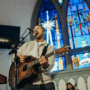 Omar Rodríguez relanza Vamos a cantar con una nueva versión grabada en vivo