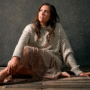 Francesca Battistelli regresa tras ocho años sin presentar nueva música