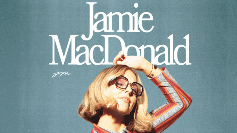 Jamie MacDonald con su tercer número 1 en Billboard Christian Airplay