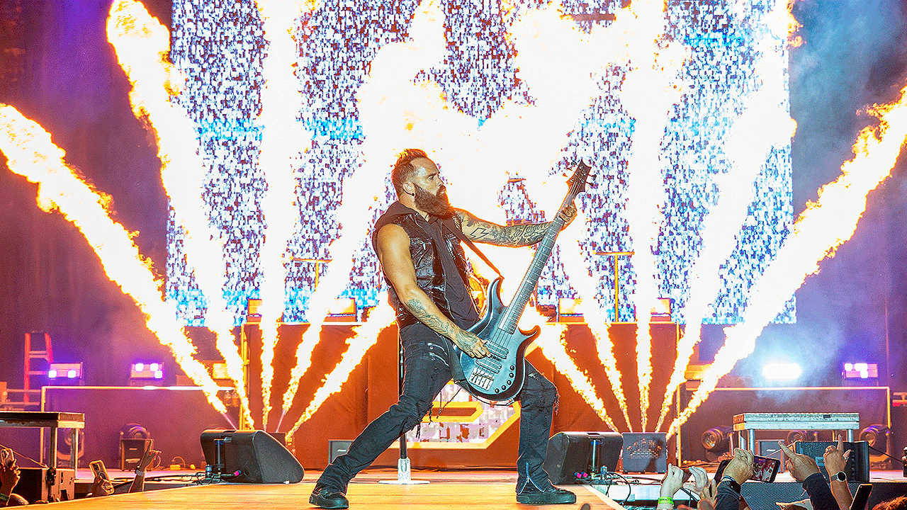 Skillet alcanza 30 millones de unidades certificadas por la RIAA