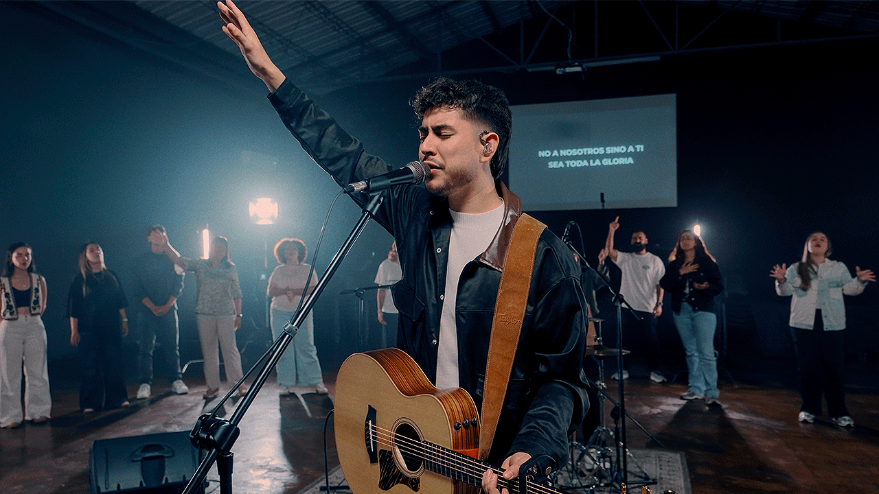 Samuel Arroyave presenta «No nos conformamos» con Heaven Music